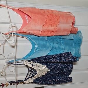 3 tank tops, pretty, summery, size S